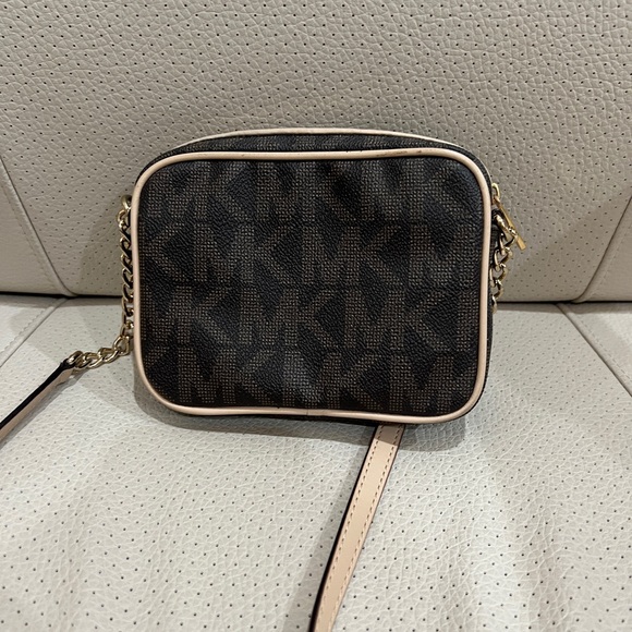 Michael Kors Brown and Cream Crossbody Bag - Picture 4 of 8